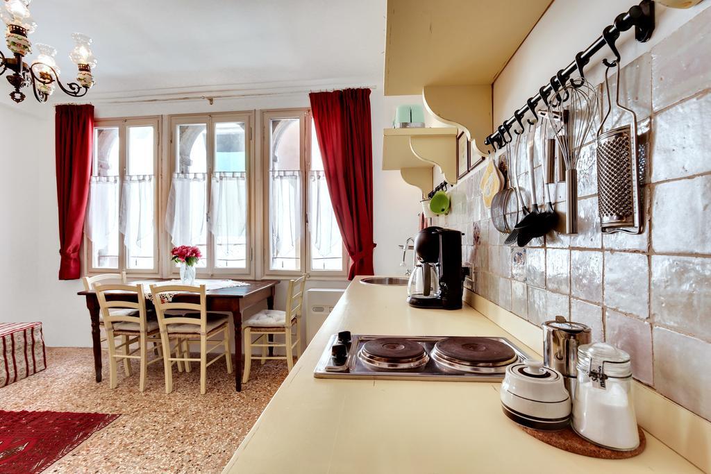 Ca' Badoer Frari Apartamento *